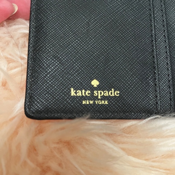 Kate Spade Bifold Wallet - Picture 5 of 5